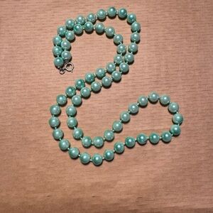 Elegant Green Beaded Necklace